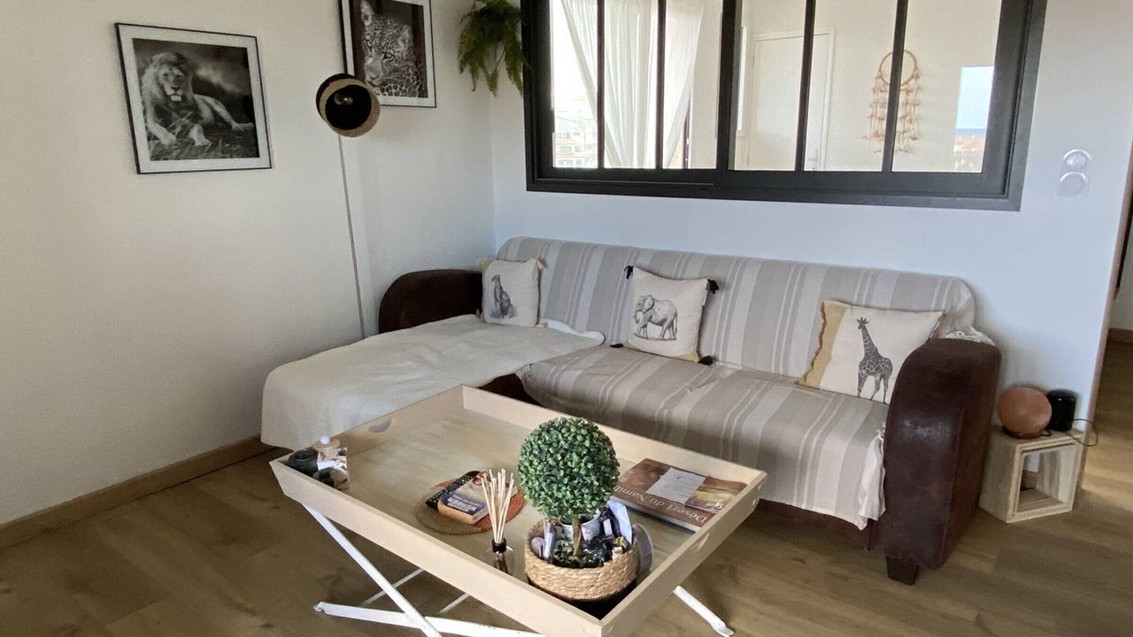 Photo of Livingroom in Le Port