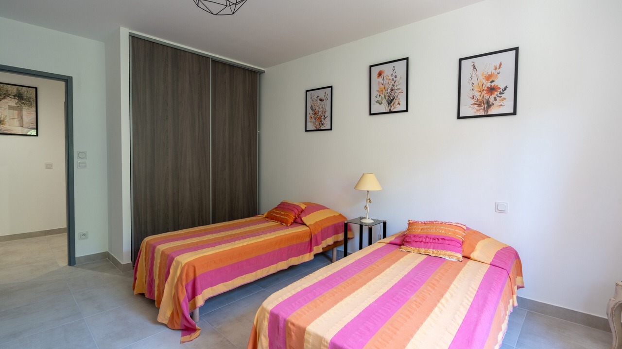 Photo of Bedroom in Jonquieres