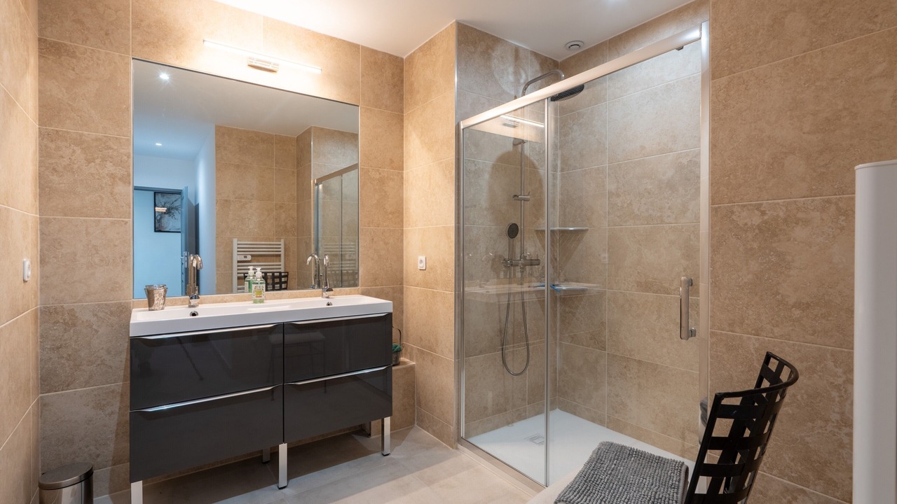 Photo of Bathroom in Jonquieres