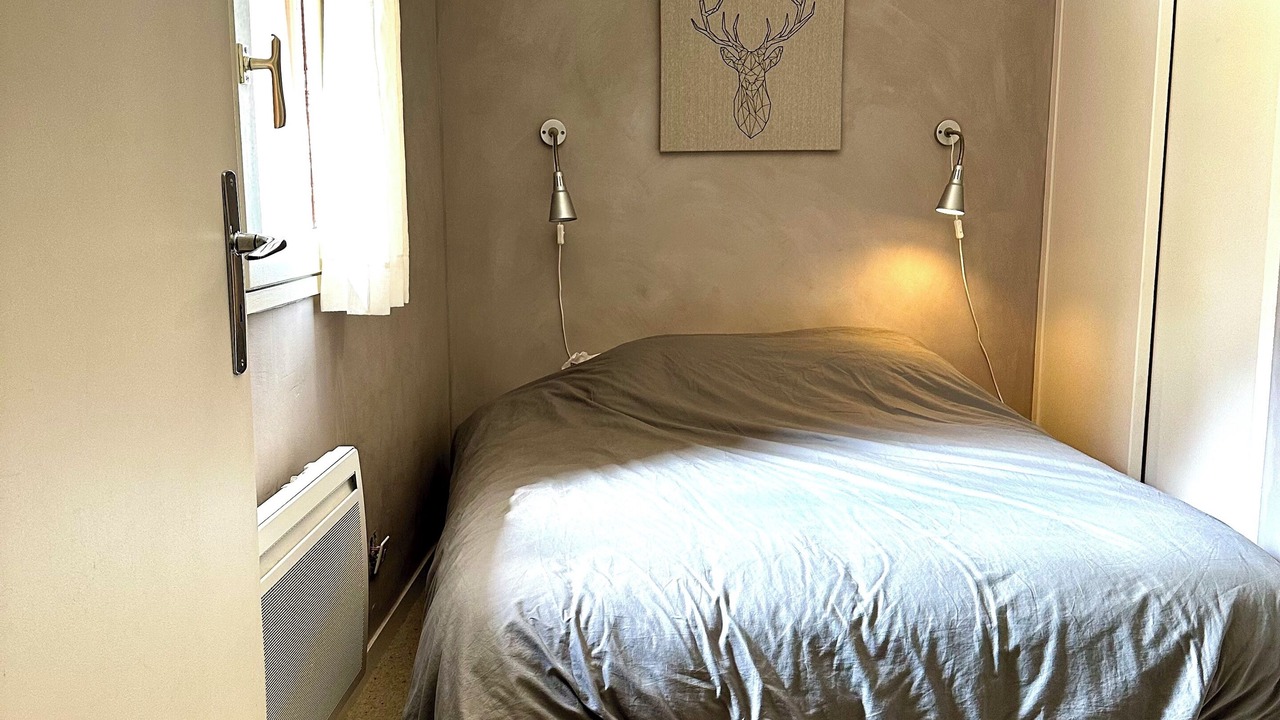 Photo of Bedroom in Le Pied du Col