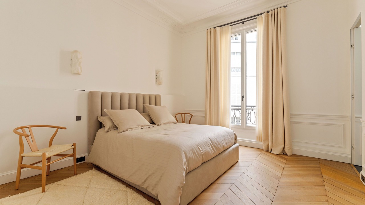 Photo of Bedroom in Champs-Elysees