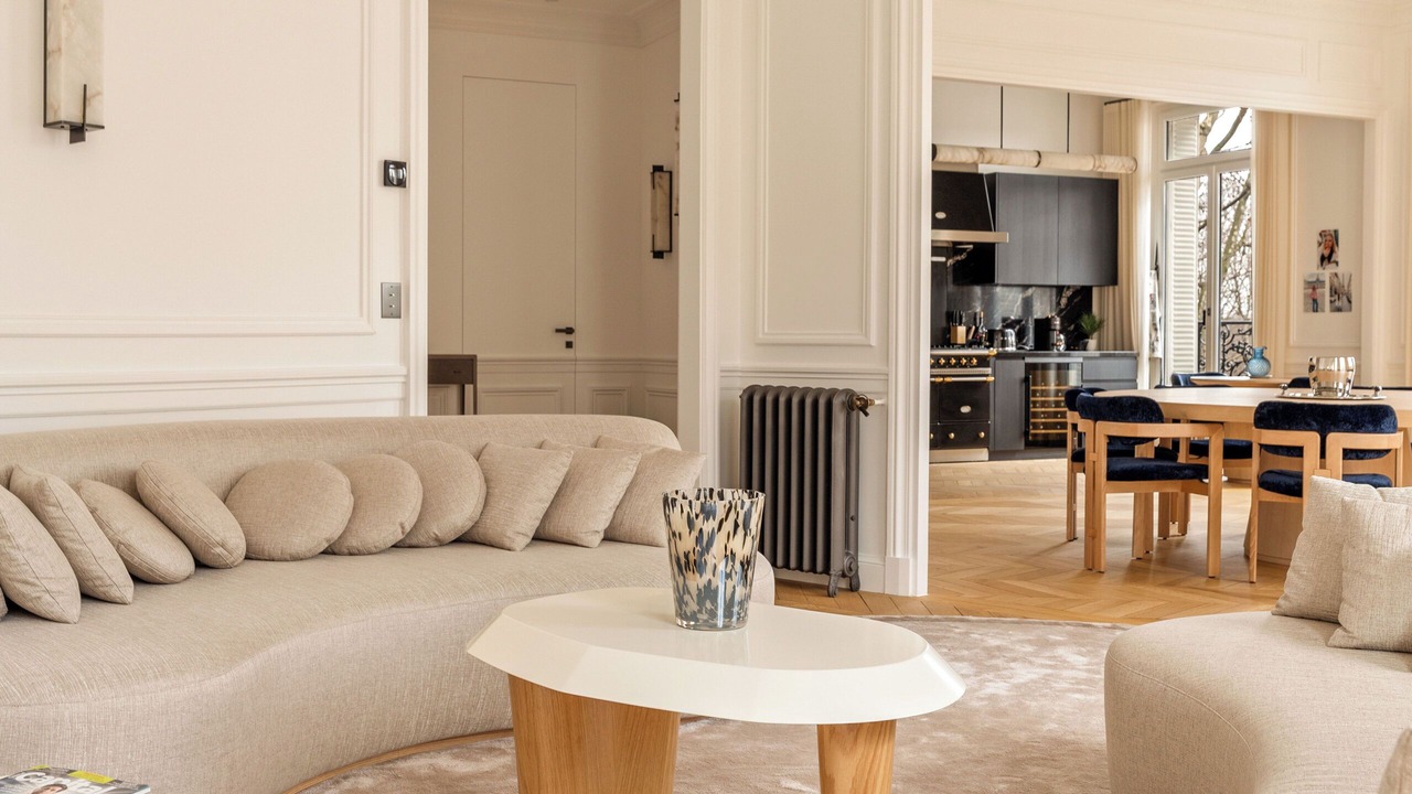 Photo of Livingroom in Champs-Elysees