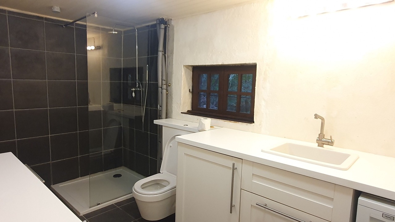 Photo of Bathroom in Licq-Atherey