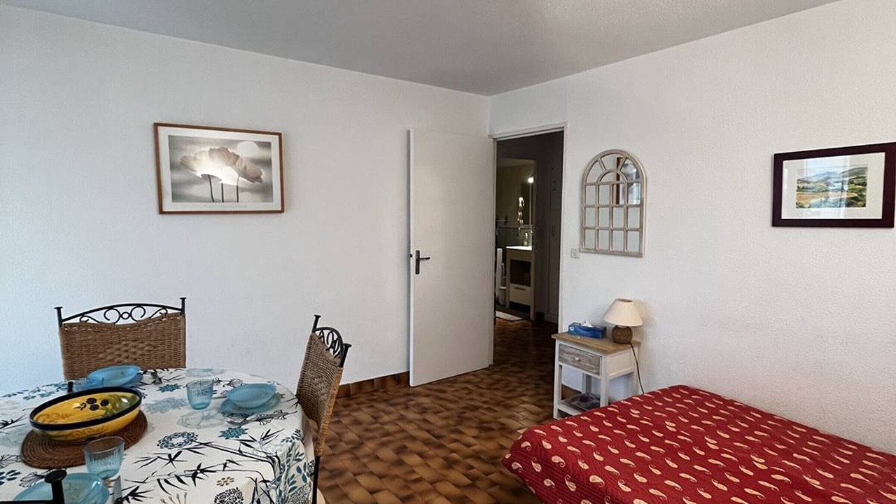 Photo of Bedroom in Le Port