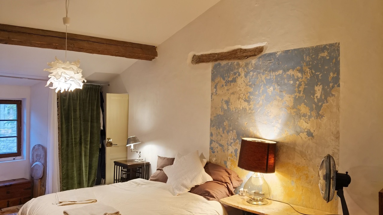 Photo of Bedroom in Saignon