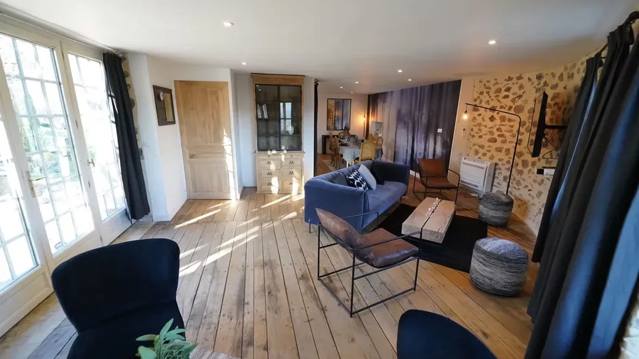 Photo of Livingroom in Maleville
