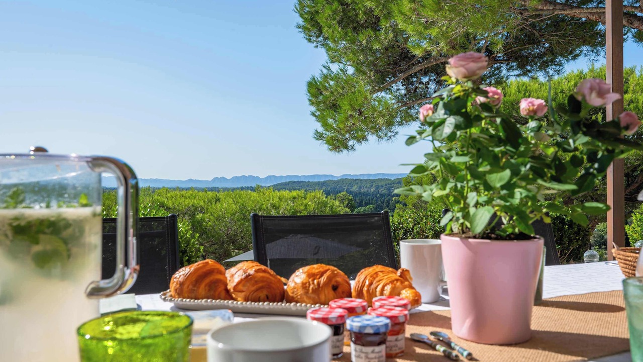 Photo of Outdoor in Noves