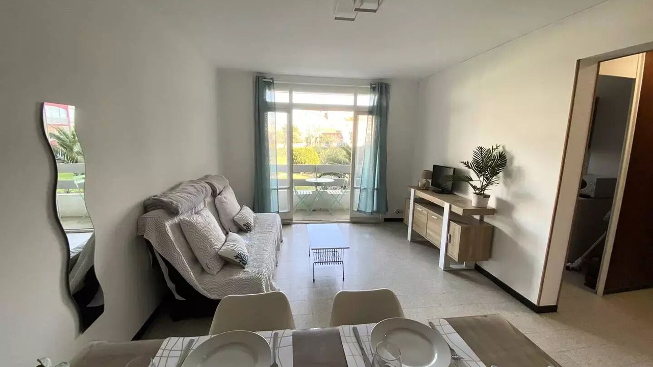 Photo of Livingroom in La Jetee