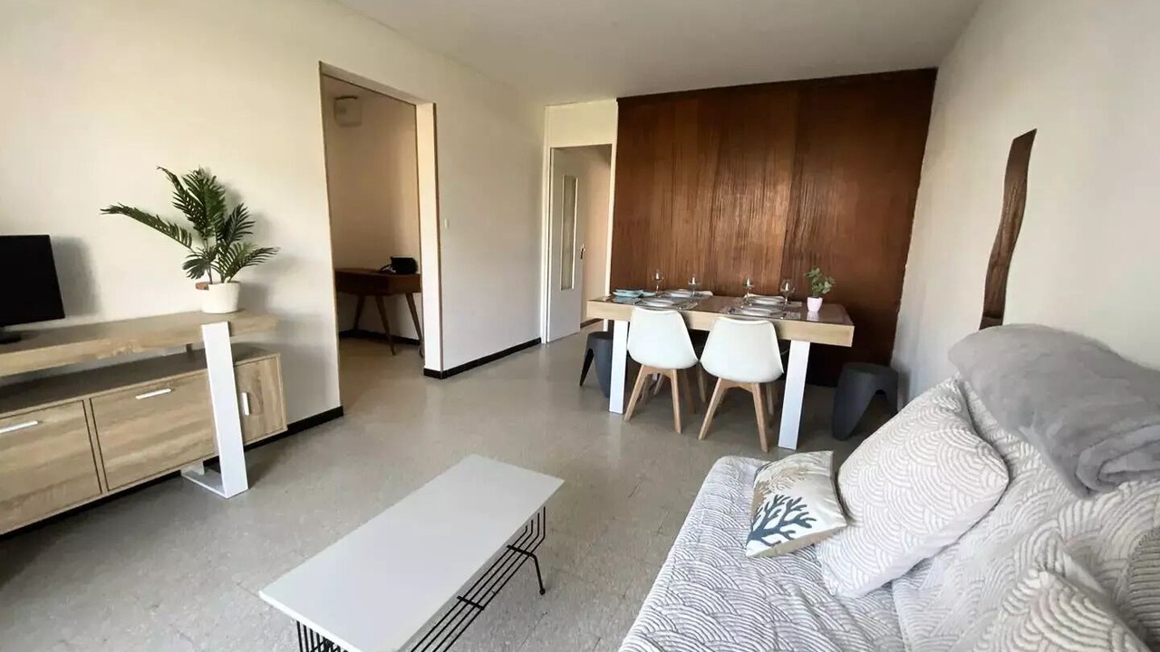 Photo of Livingroom in La Jetee
