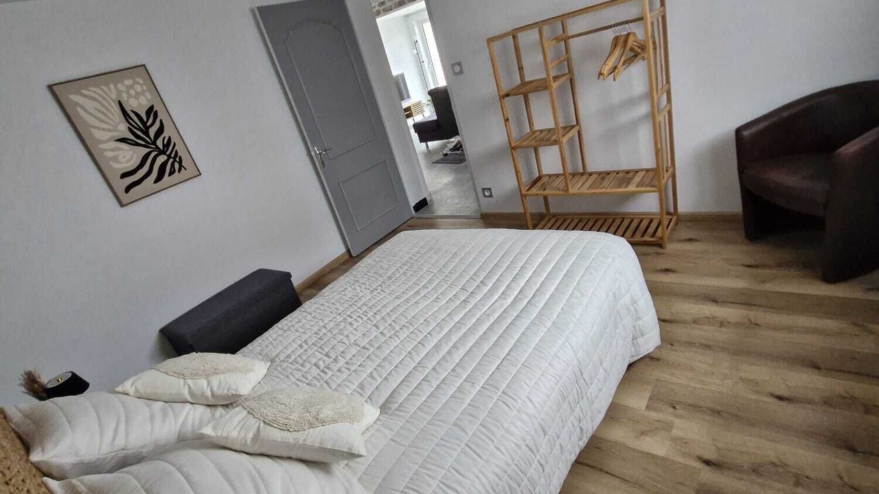 Photo of Bedroom in Limoges