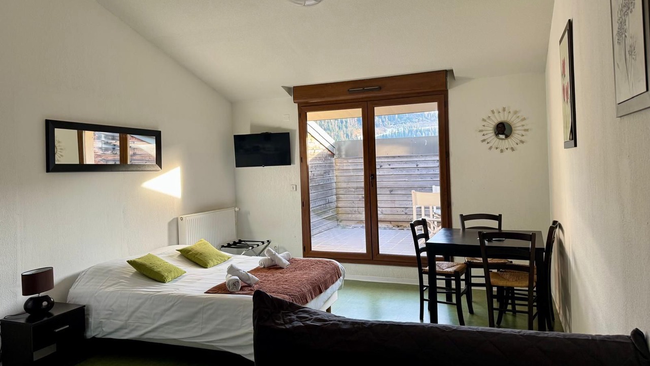 Photo of Bedroom in La Colmiane