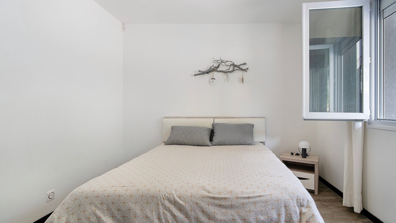 Photo of Bedroom in Saint-Cernin-de-Larche