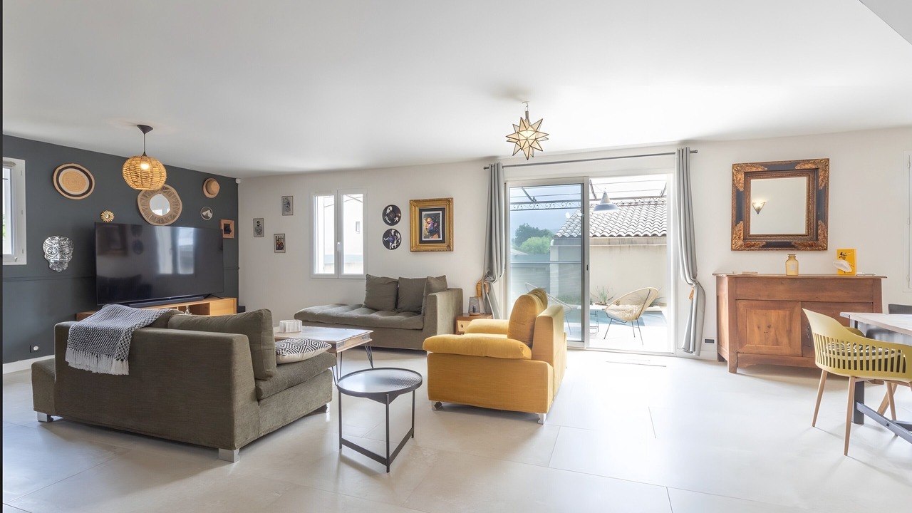 Photo of Livingroom in St.-Remy-de-Provence