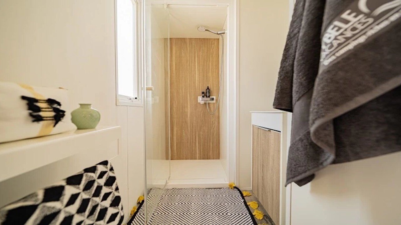 Photo of Bathroom in Laroque-des-Alberes