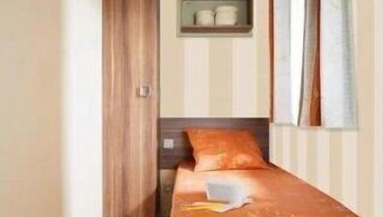 Photo of Bedroom in Saint-Rome-de-Tarn