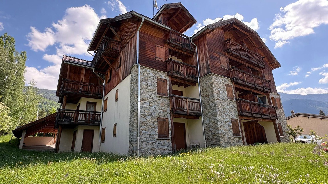 Photo of Outdoor in Chantemerle