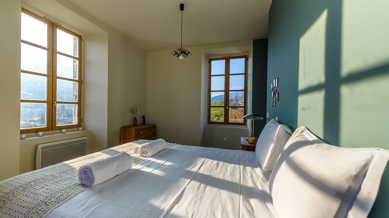 Photo of Bedroom in Saint-Jorioz