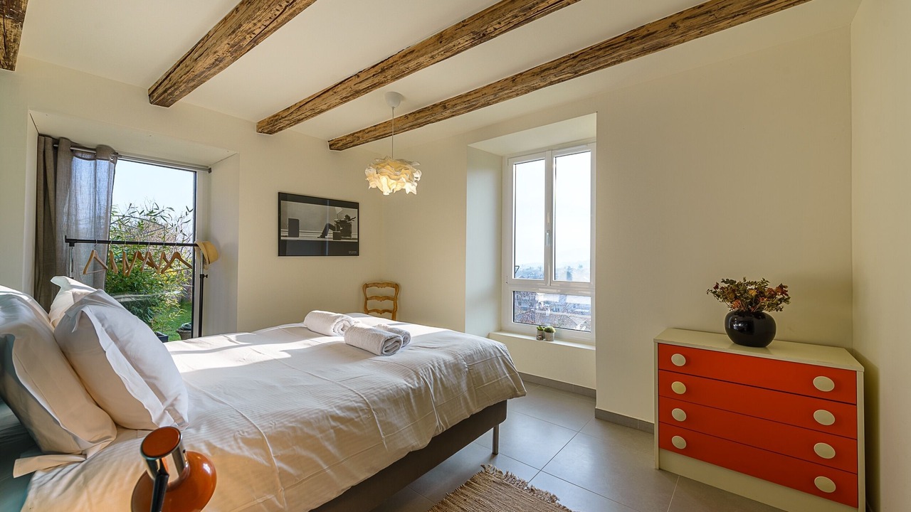 Photo of Bedroom in Saint-Jorioz