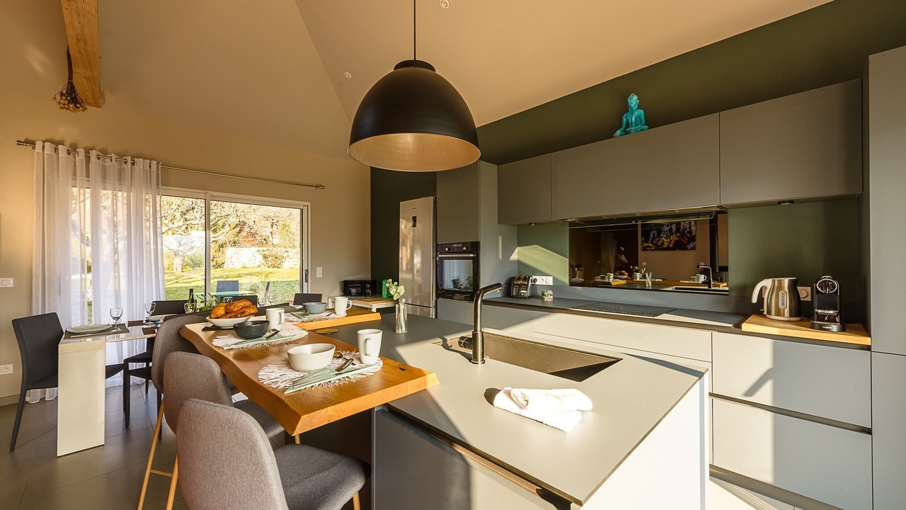Photo of Kitchen in Saint-Jorioz