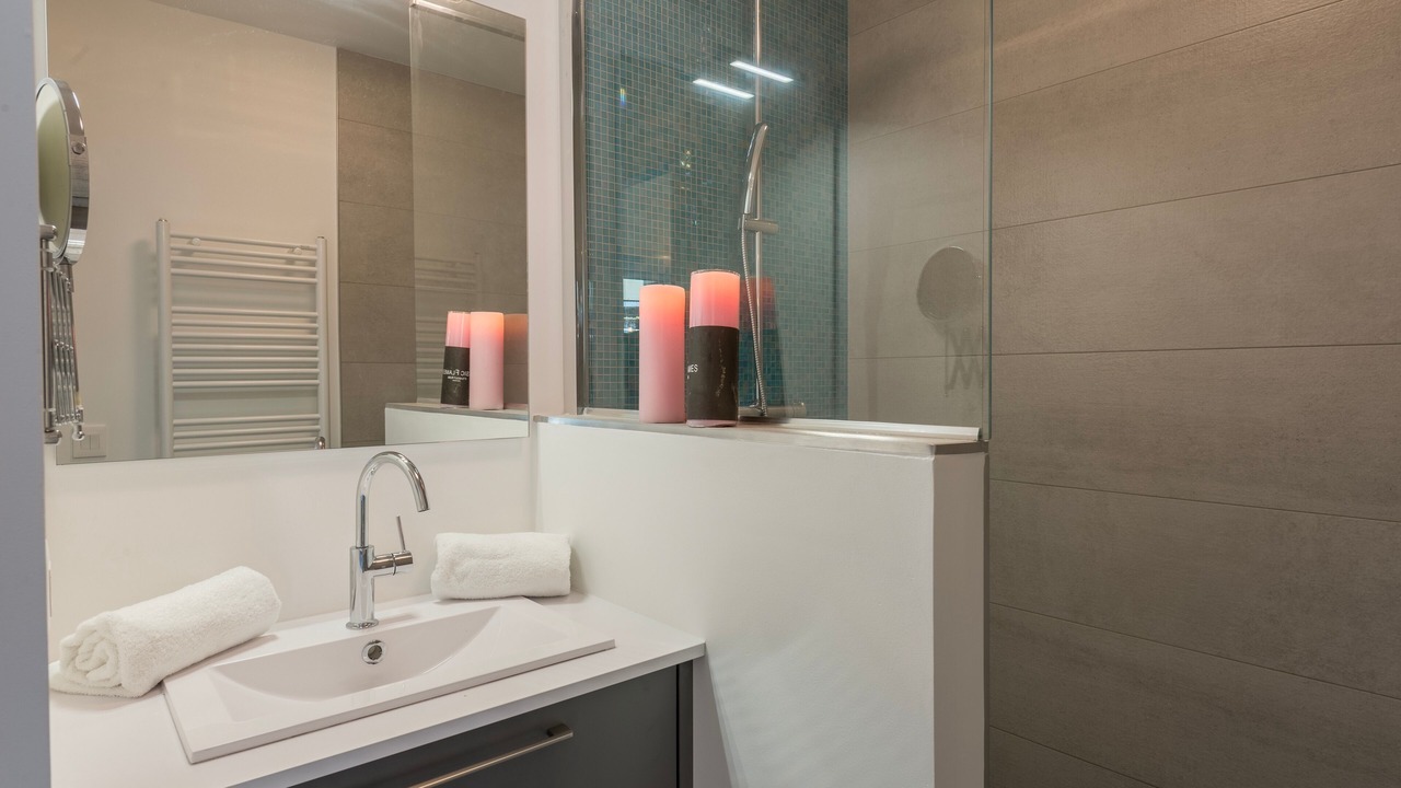 Photo of Bathroom in Duingt