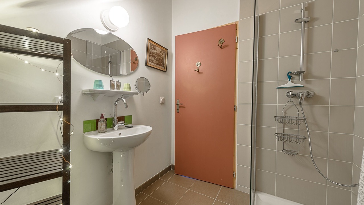 Photo of Bathroom in Saint-Jorioz