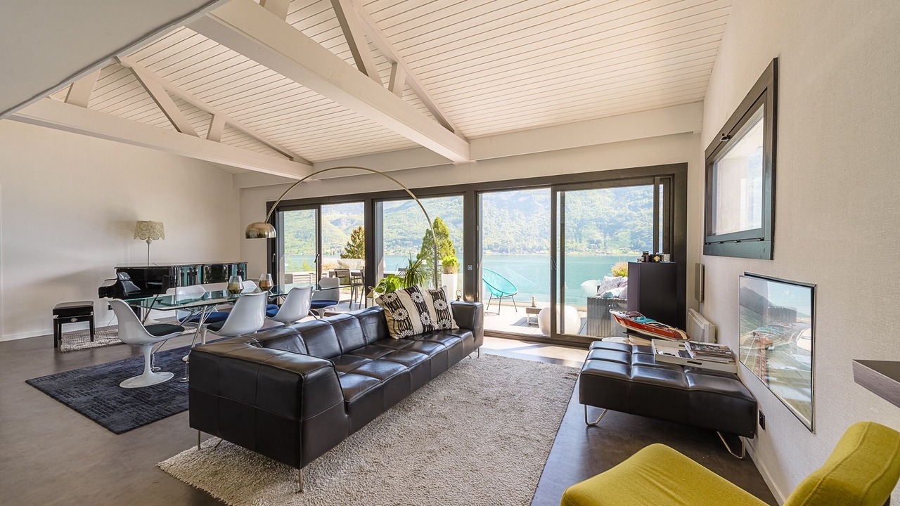 Photo of Livingroom in Bredannaz