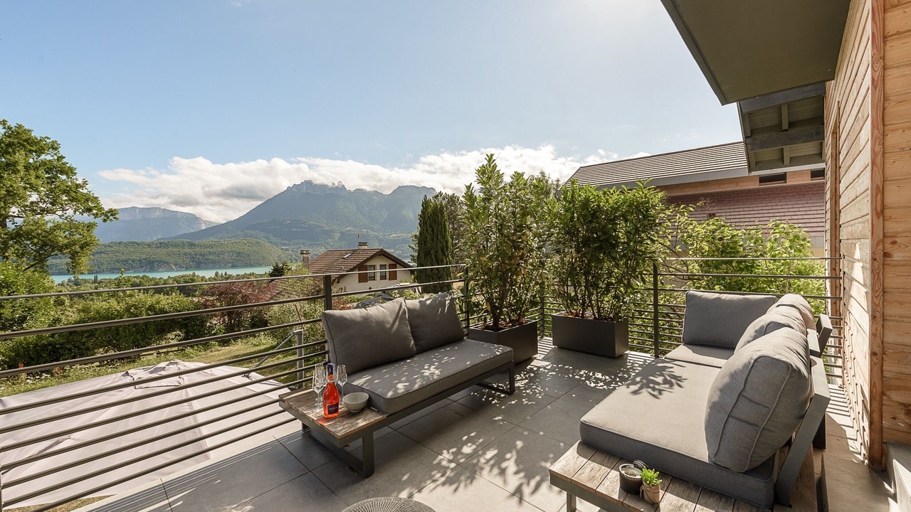 Photo of Patio Balcony in Saint-Jorioz
