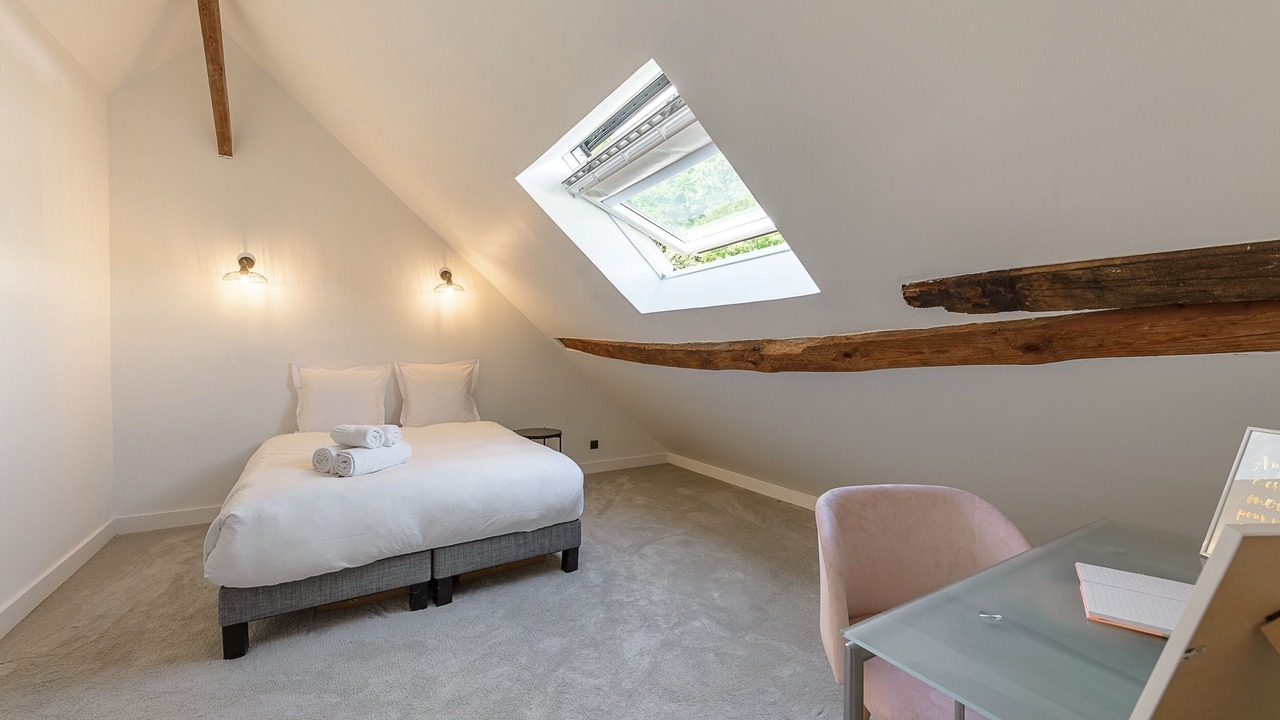 Photo of Bedroom in Saint-Jorioz
