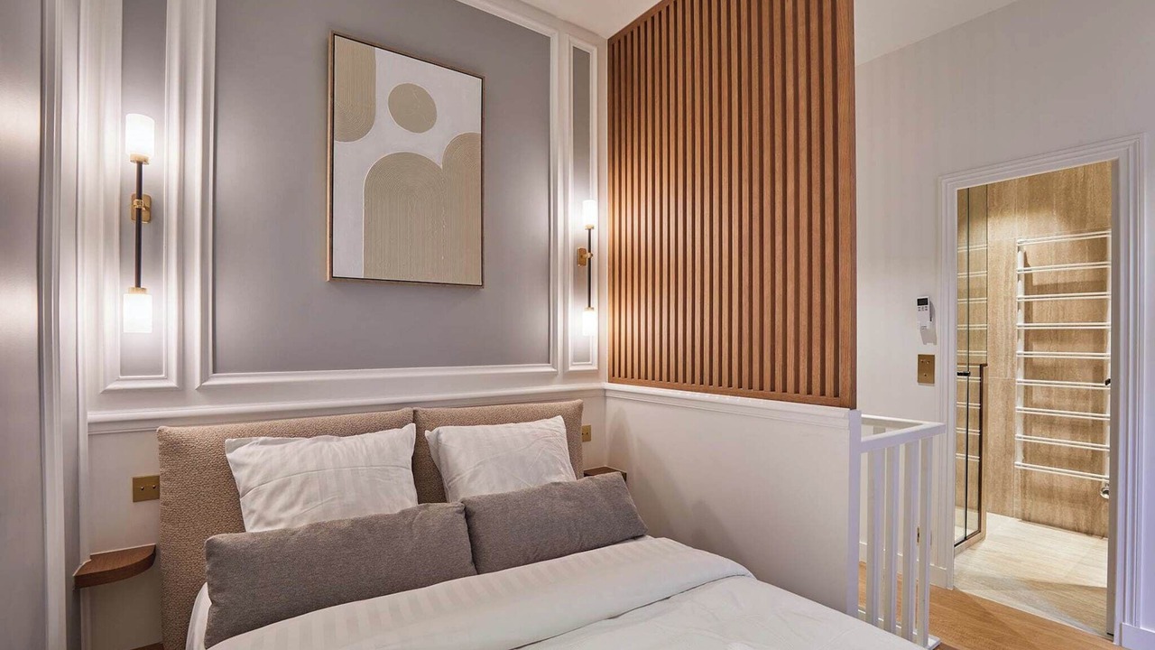 Photo of Bedroom in Champs-Elysees