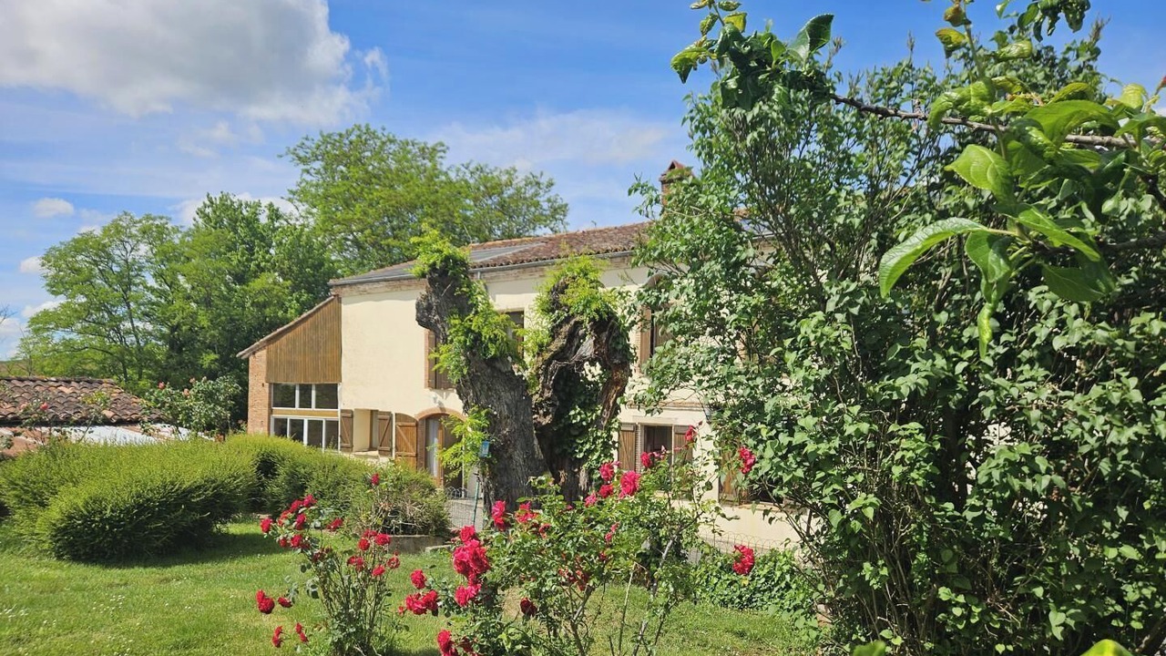 Photo of Outdoor in Montvalen