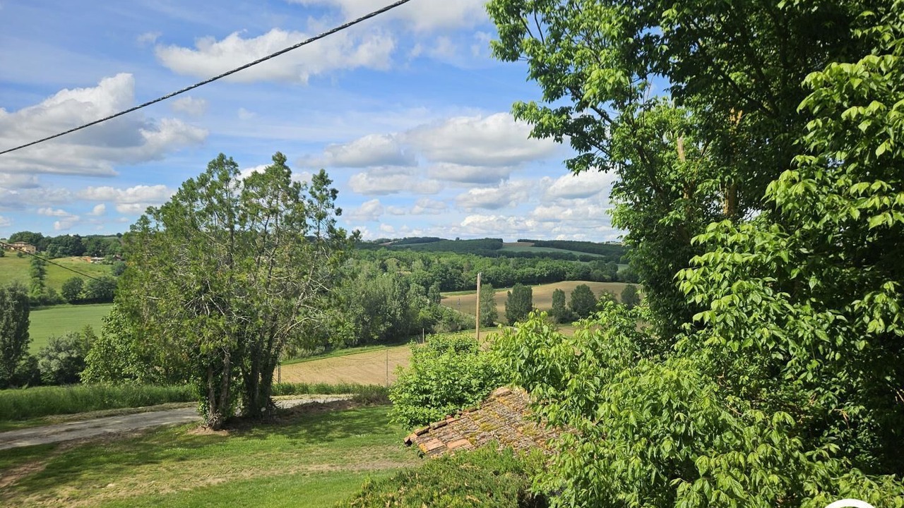 Photo of Outdoor in Montvalen