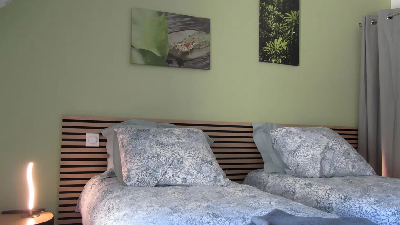 Photo of Bedroom in Montoison