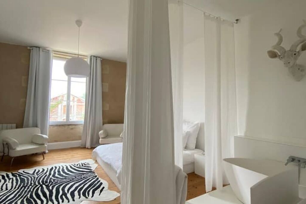 Photo of Bedroom in Queyrac