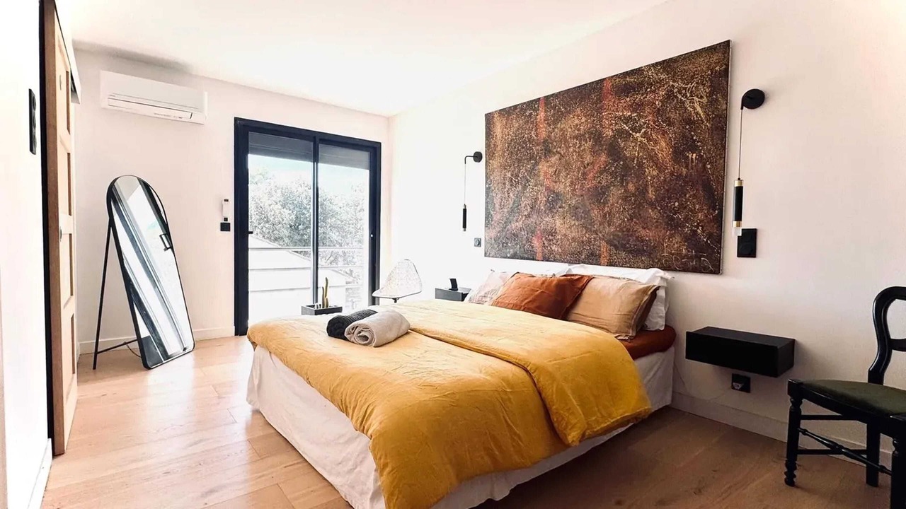 Photo of Bedroom in Aubais