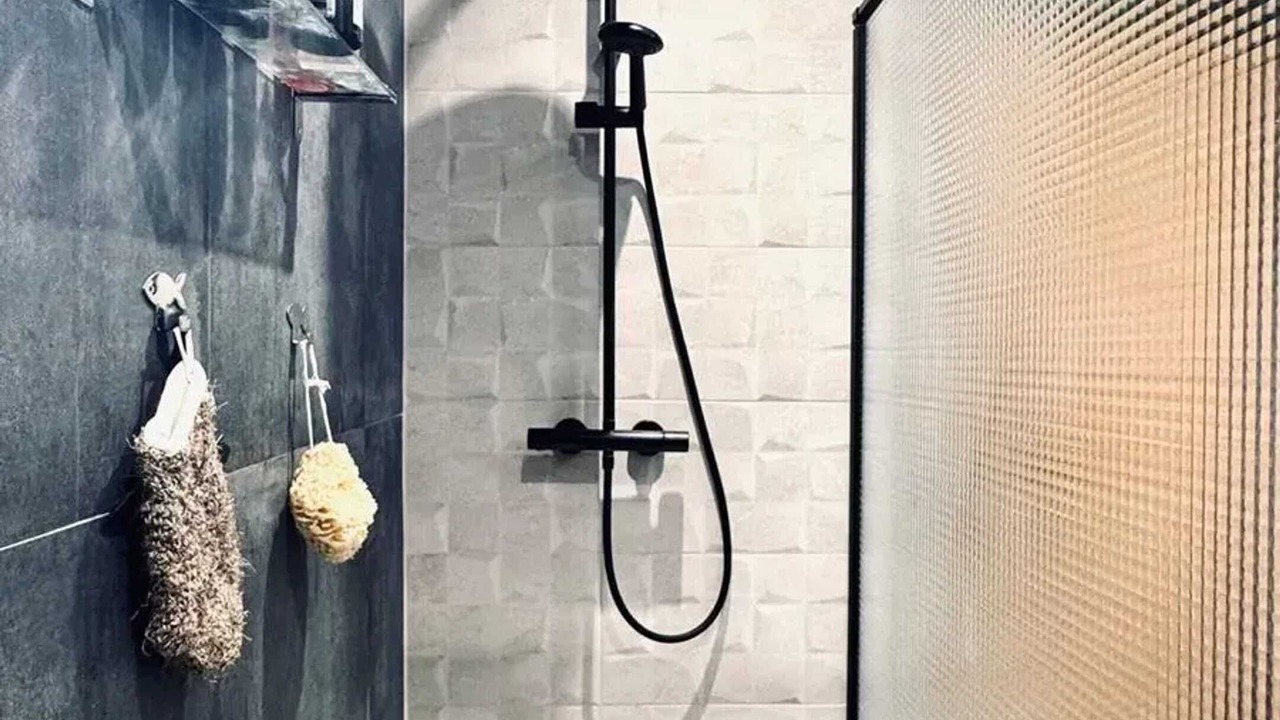 Photo of Bathroom in Aubais