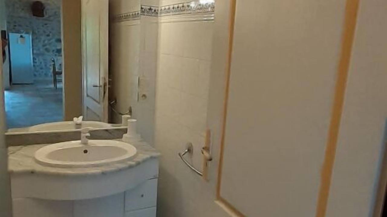 Photo of Bathroom in Saint-Nazaire