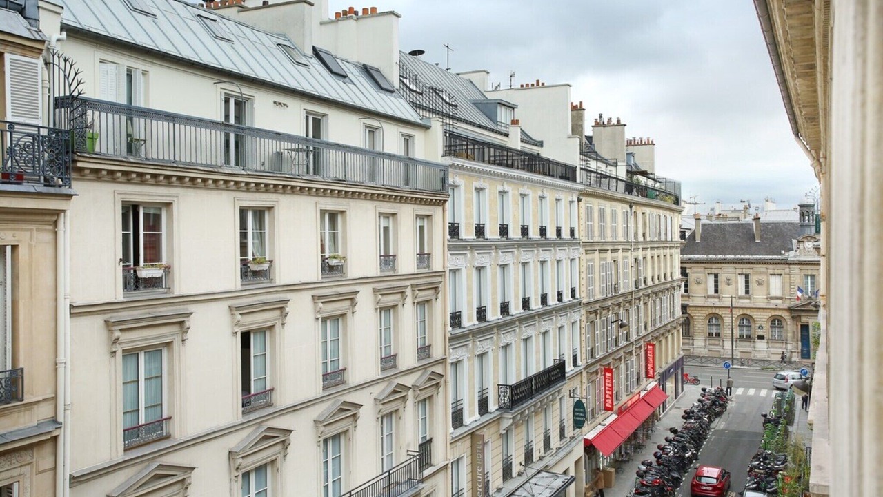 Photo of Others in Madeleine
