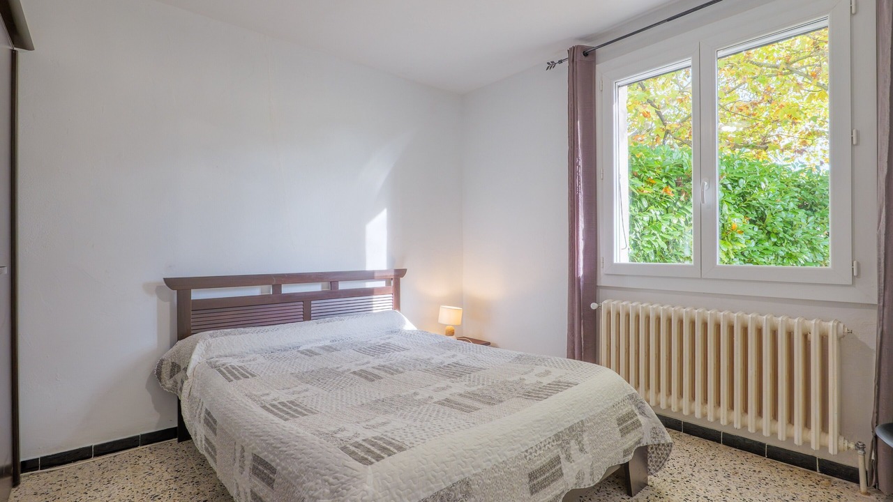 Photo of Bedroom in La Garde-Adhemar