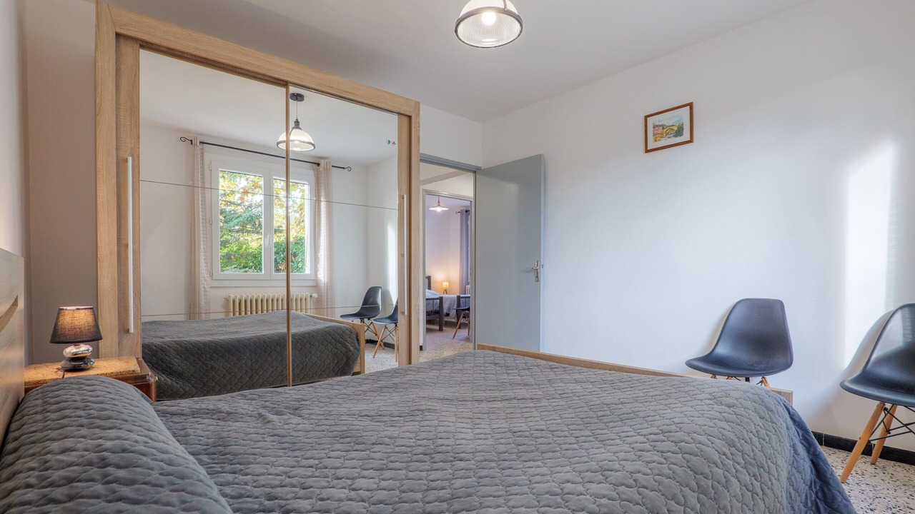 Photo of Bedroom in La Garde-Adhemar