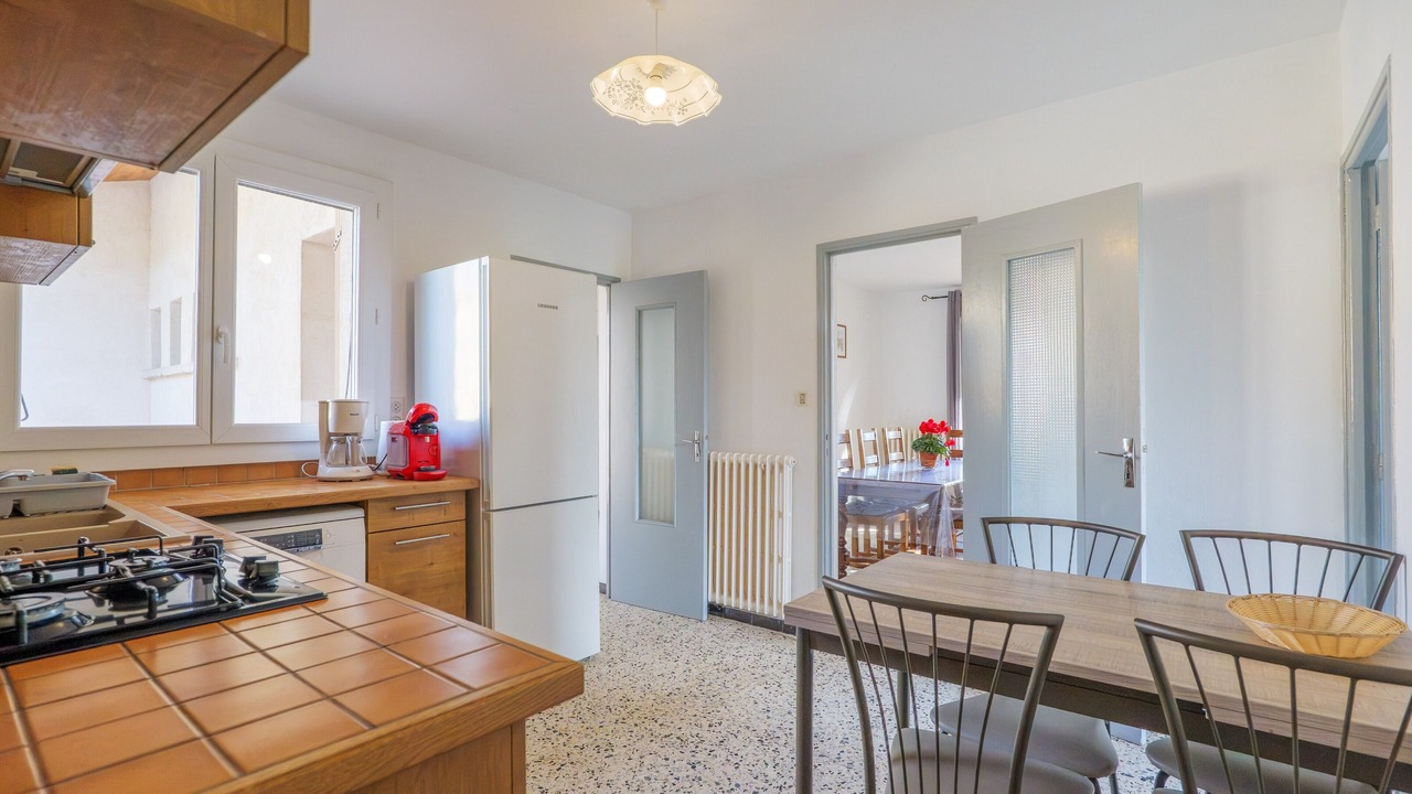 Photo of Kitchen in La Garde-Adhemar