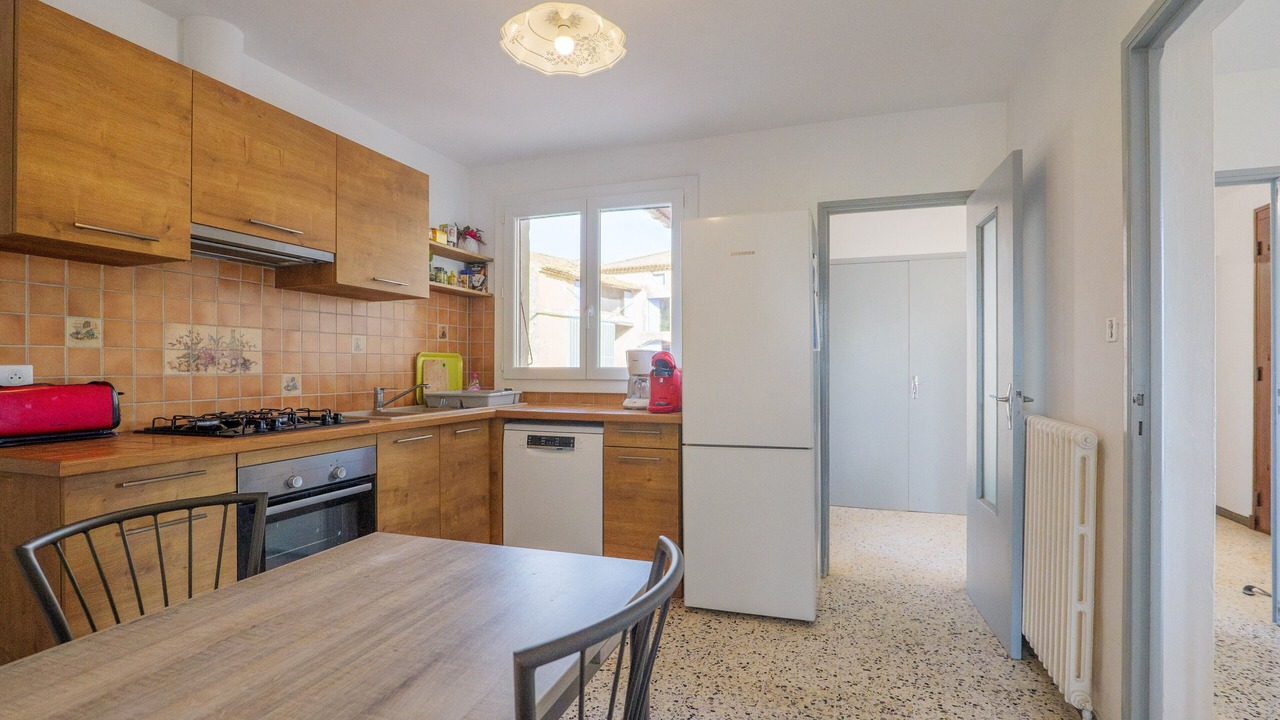 Photo of Kitchen in La Garde-Adhemar