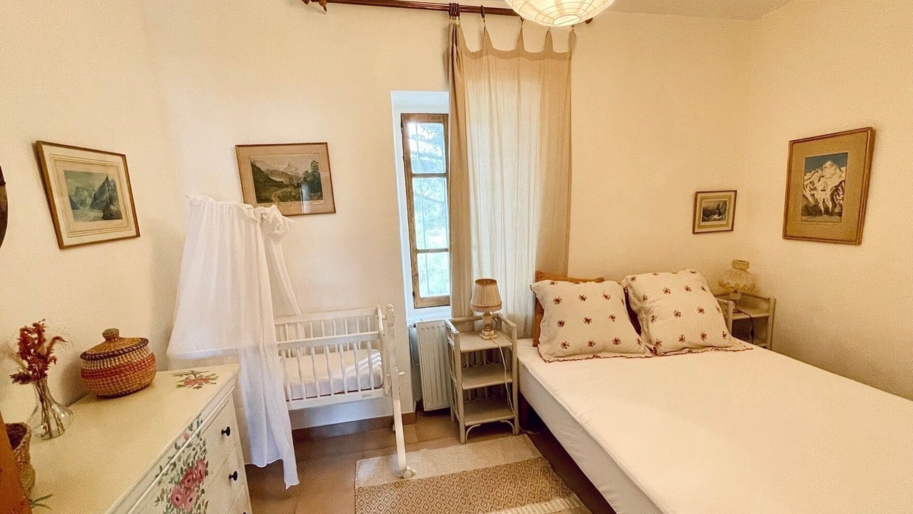Photo of Bedroom in Salles-sous-Bois