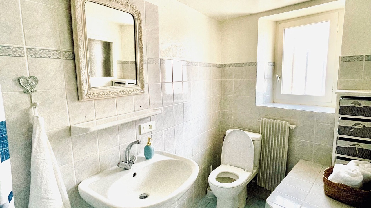 Photo of Bathroom in Salles-sous-Bois