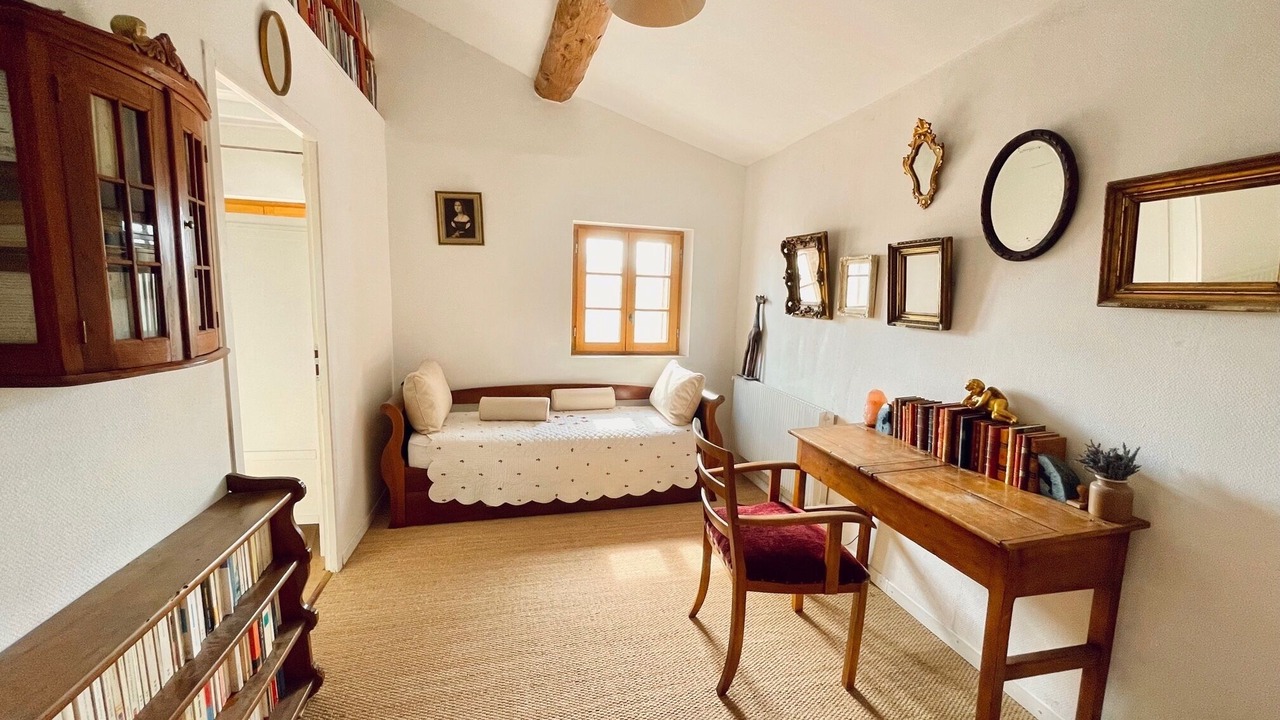 Photo of Bedroom in Salles-sous-Bois
