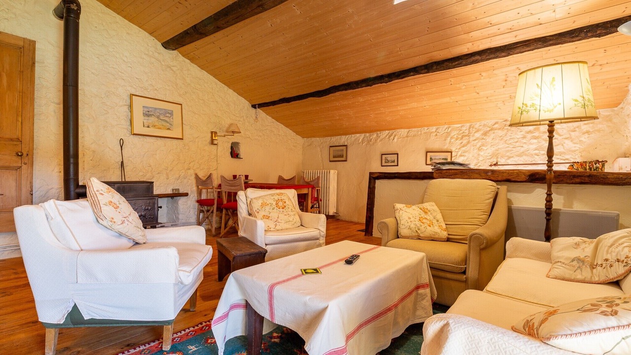 Photo of Livingroom in Sauzet