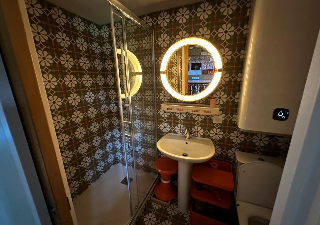 Photo of Bathroom in Collonges-la-Rouge
