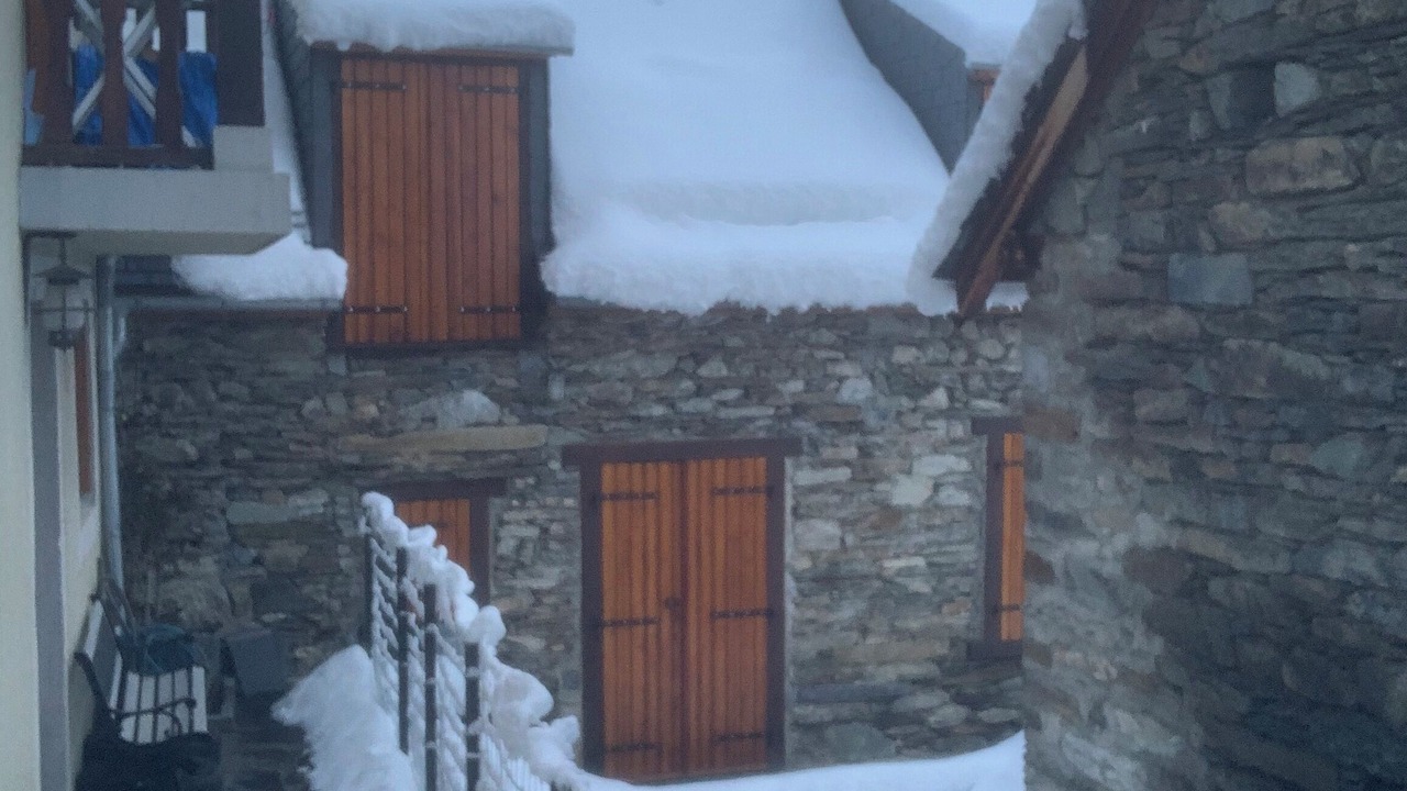 Photo of Outdoor in Sers
