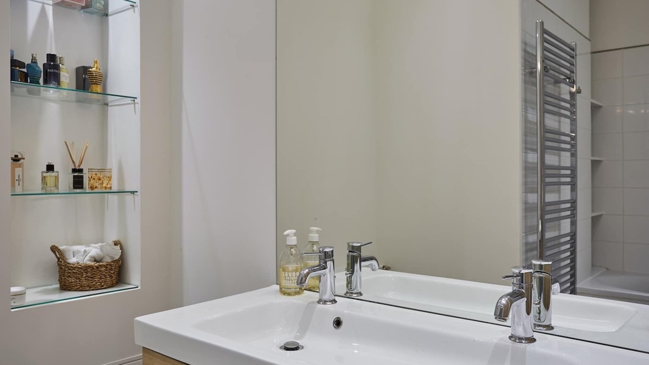 Photo of Bathroom in Champs-Elysees