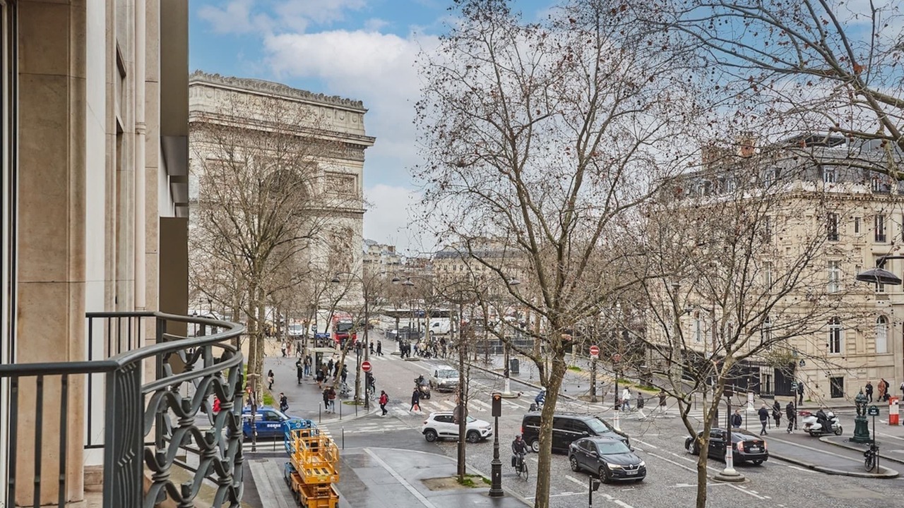 Photo of Patio Balcony in Champs-Elysees