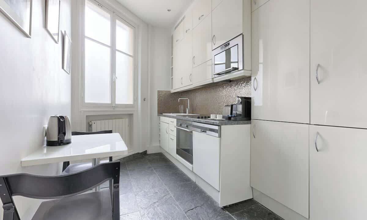 Photo of Kitchen in Quartier des Invalides